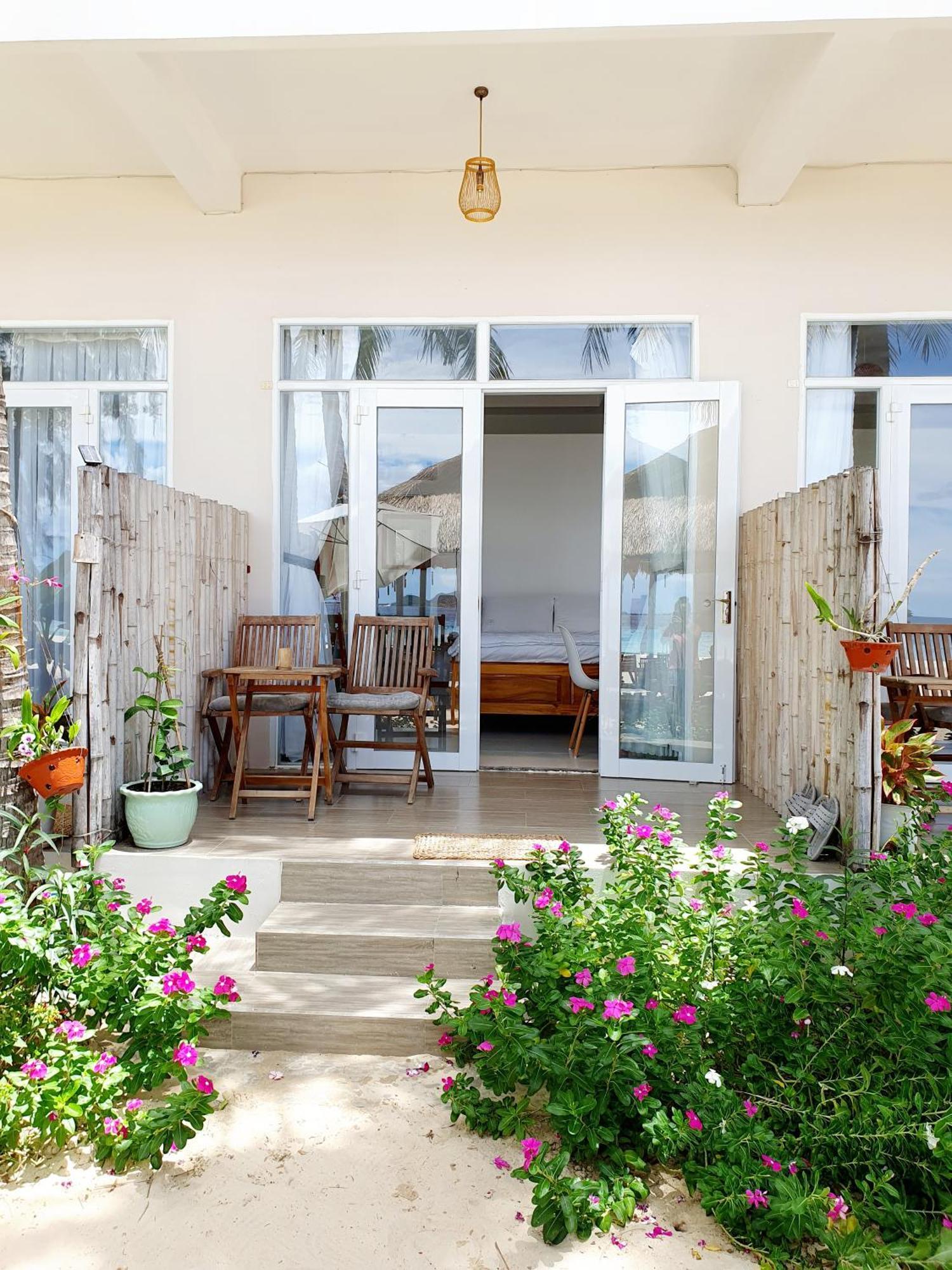 Lucky Spot Beach Bungalow Song Cau Екстер'єр фото
