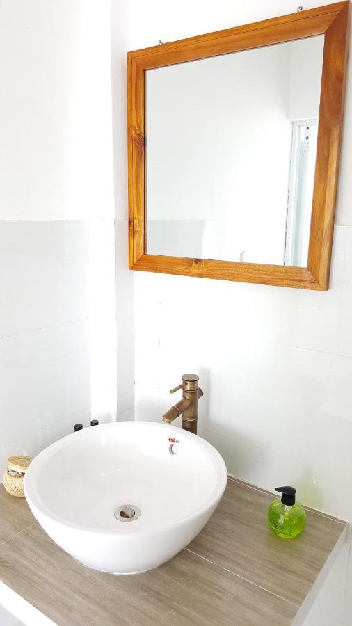 Lucky Spot Beach Bungalow Song Cau Екстер'єр фото